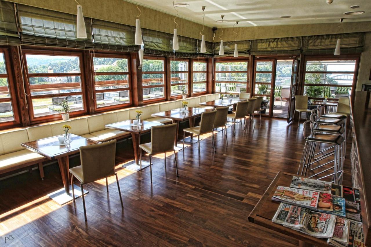 Hotel Pavla Piest'any Buitenkant foto